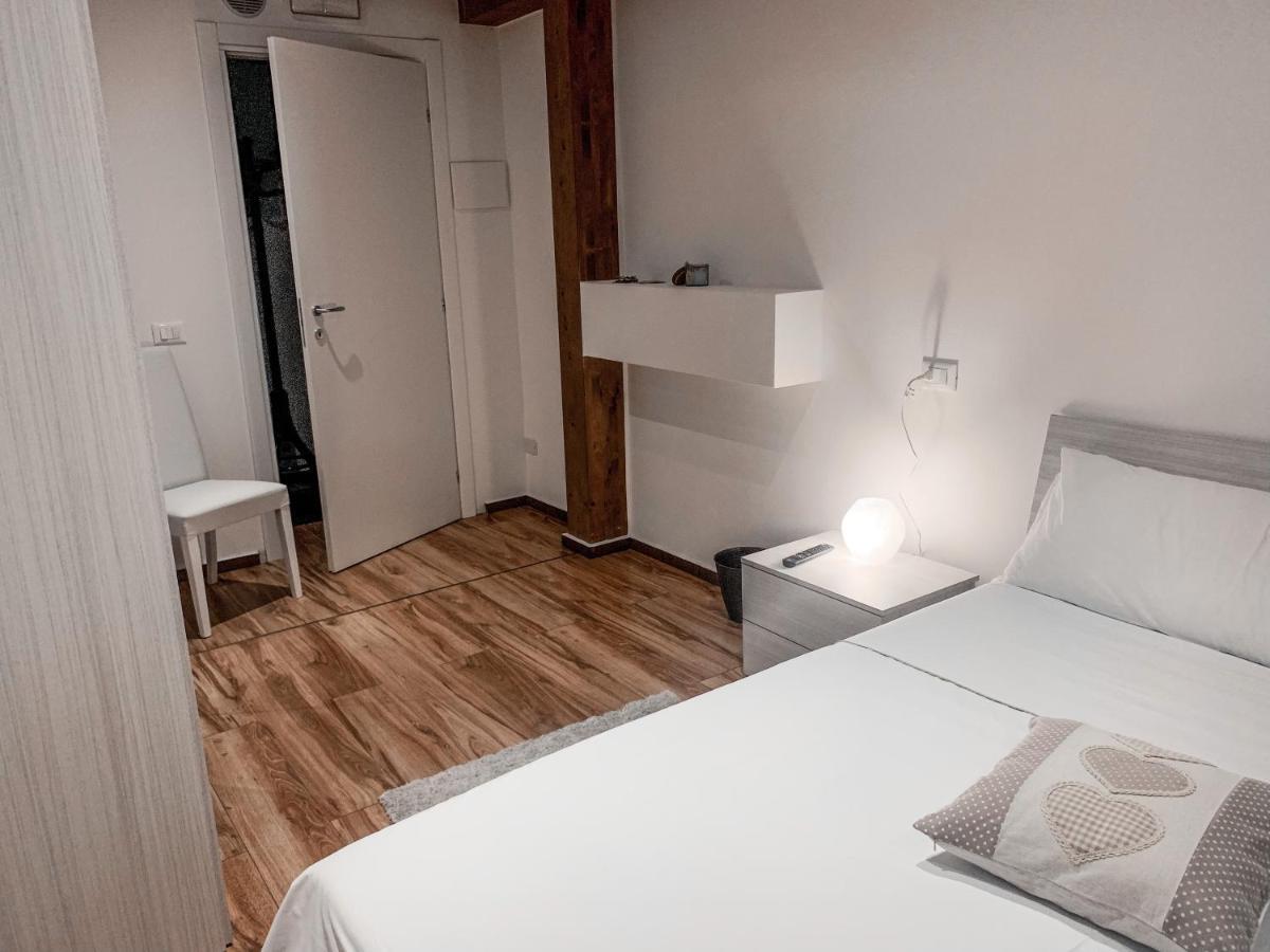 B&B Ma'Delina Settimo Milanese Exterior photo